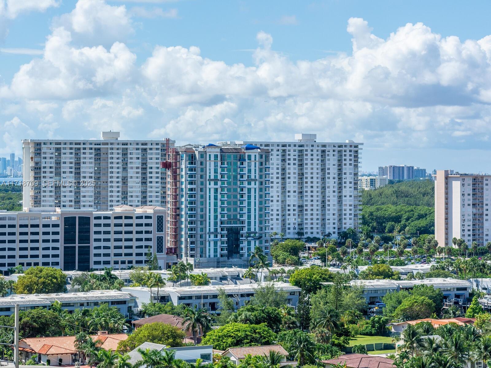 16699 Collins Ave #1709, Sunny Isles Beach FL 33160