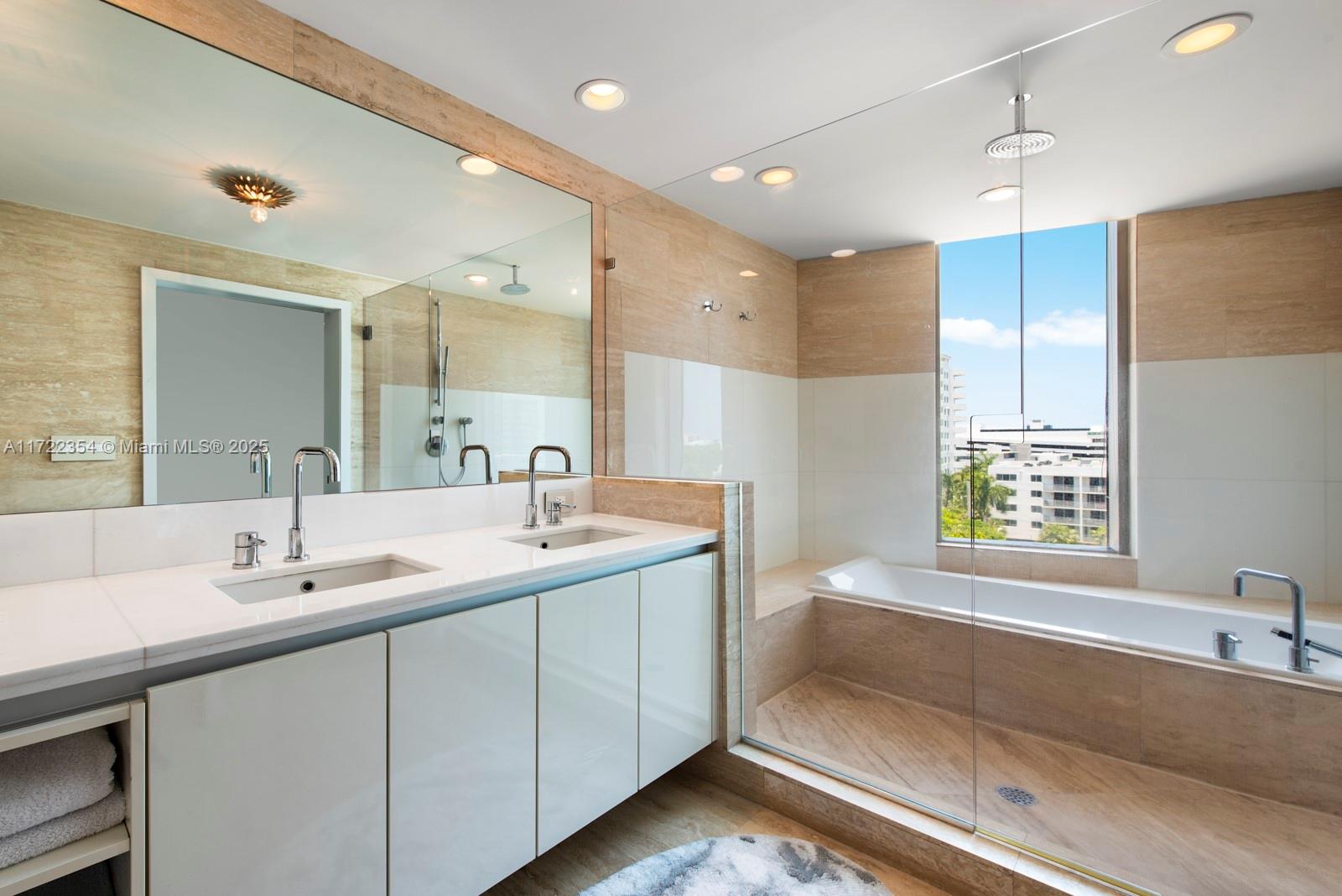 1445 16th St #703, Miami Beach FL 33139