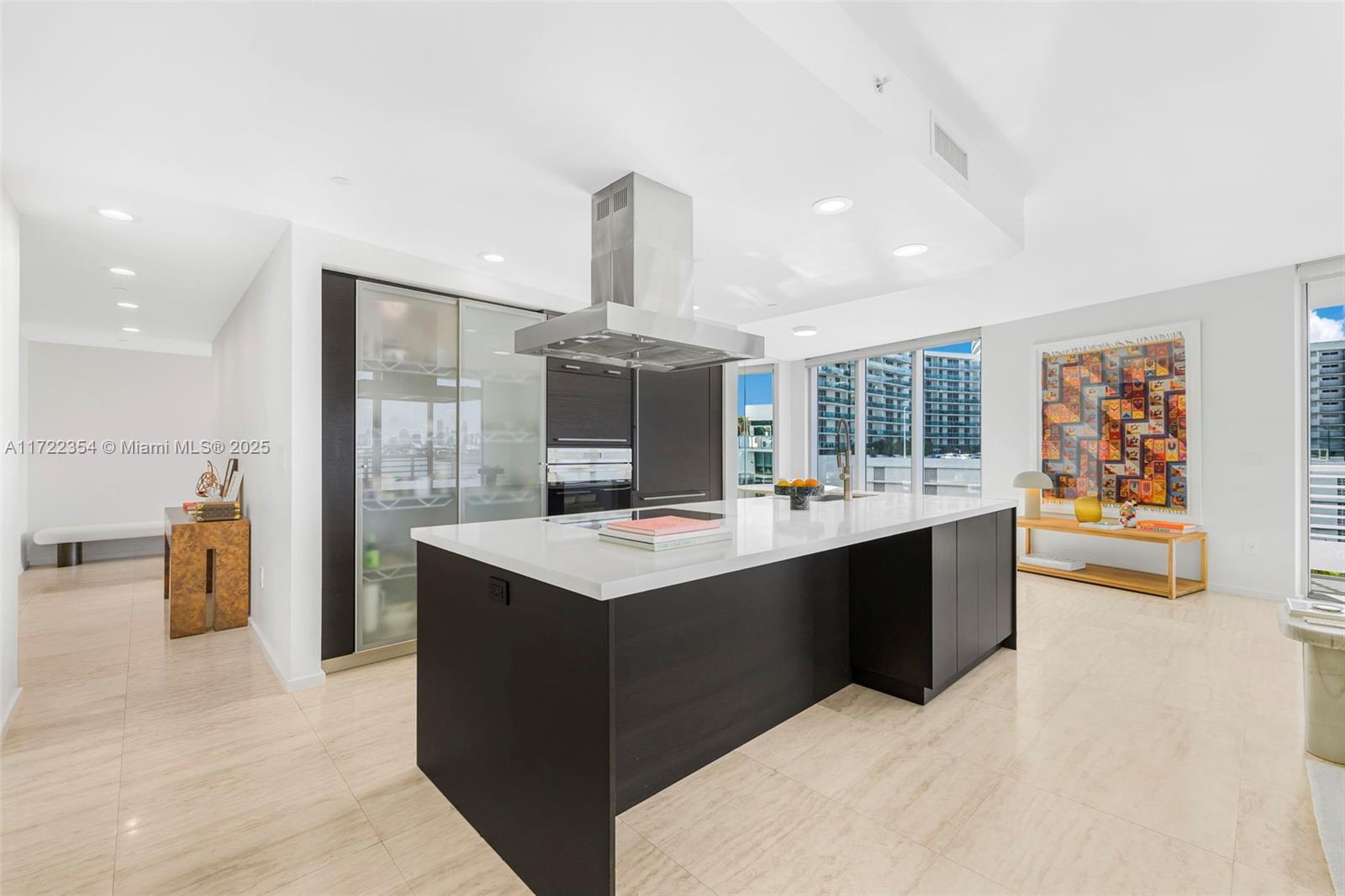 1445 16th St #703, Miami Beach FL 33139