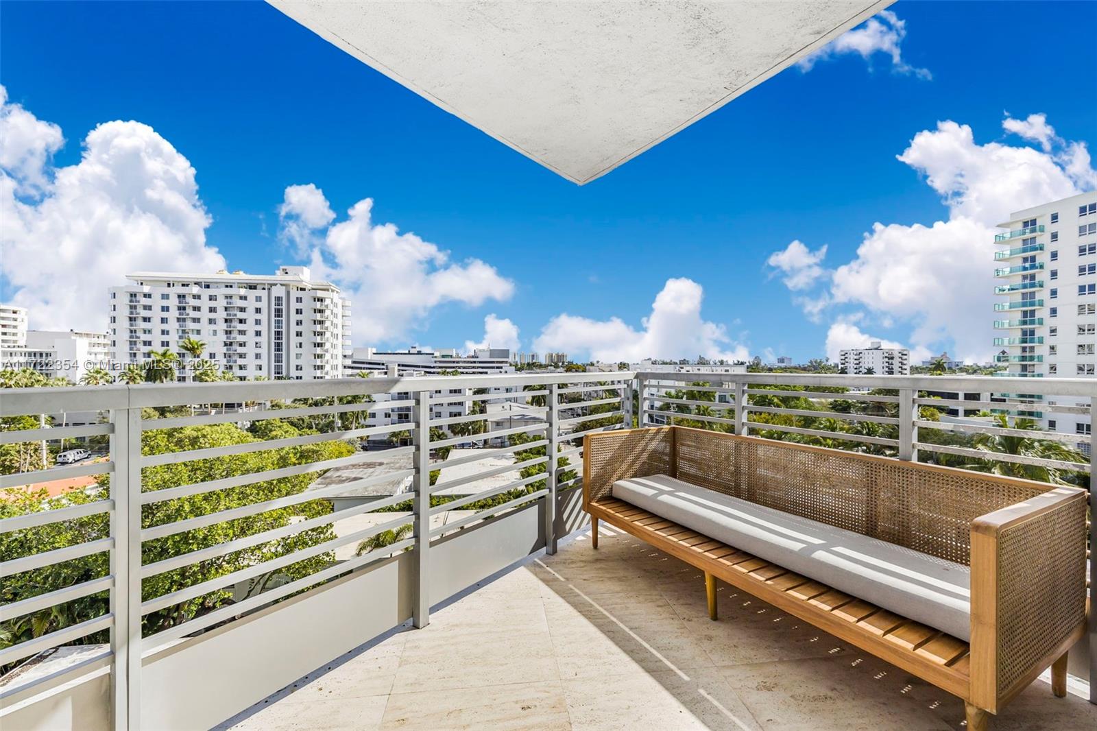 1445 16th St #703, Miami Beach FL 33139