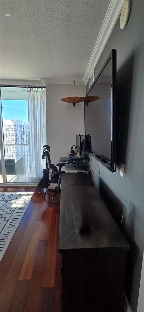 1900 Bayshore Dr #3518, Miami FL 33132