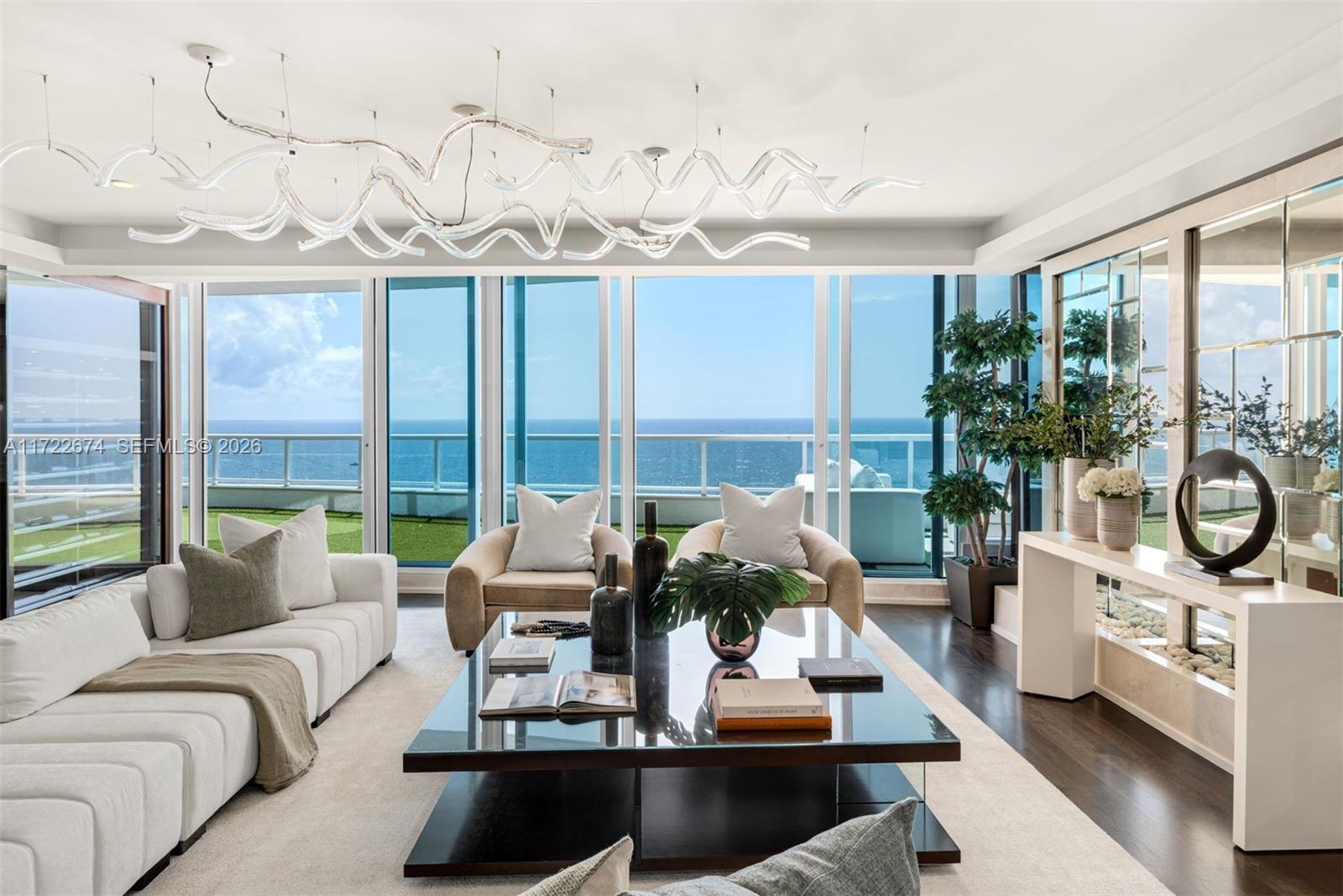 1 N Fort Lauderdale Beach Blvd #2102, Fort Lauderdale FL 33304