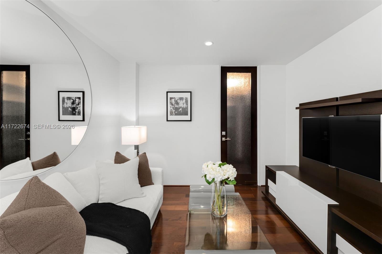 1 N Fort Lauderdale Beach Blvd #2102, Fort Lauderdale FL 33304