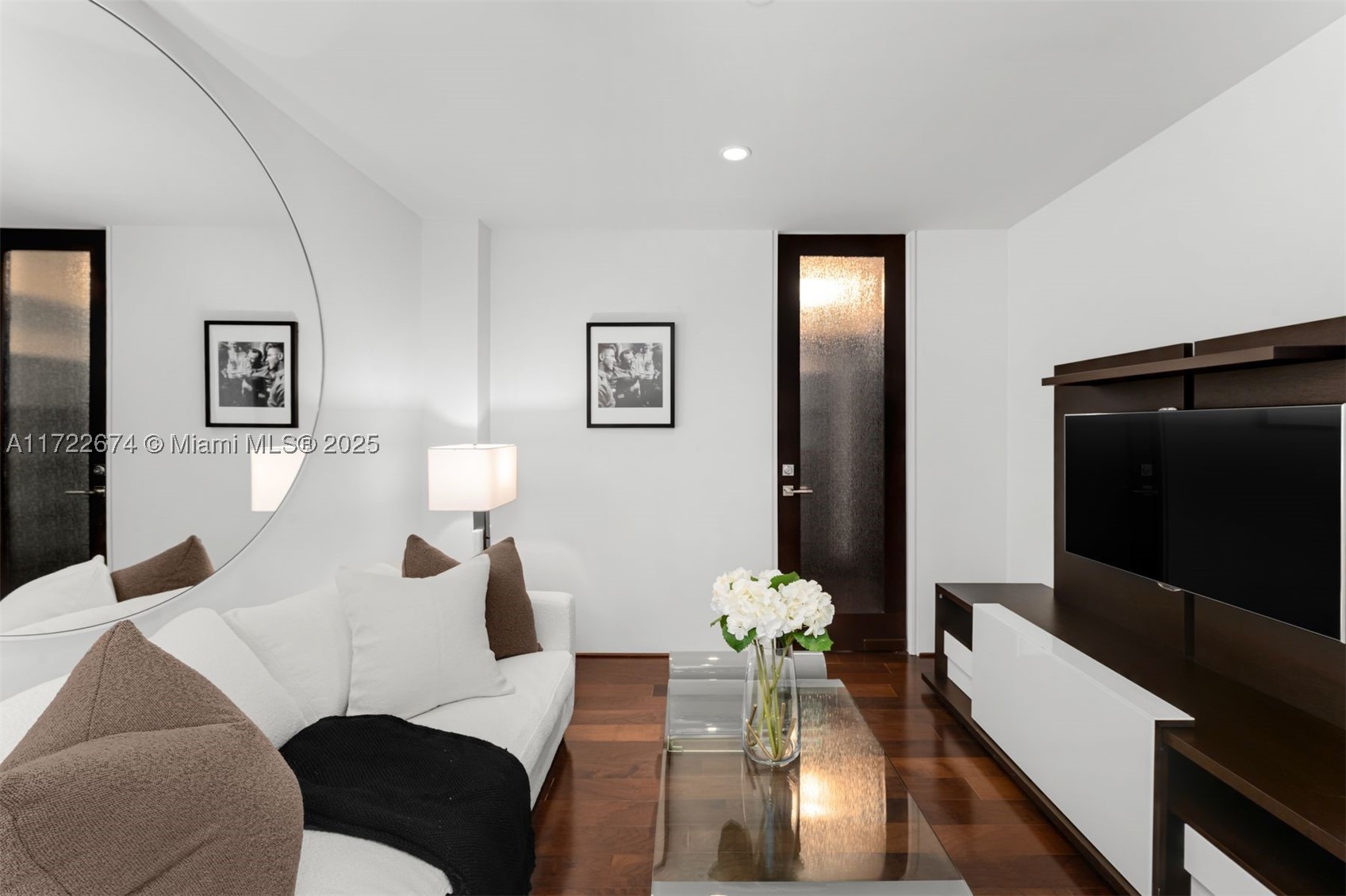 1 N Fort Lauderdale Beach Blvd #2102, Fort Lauderdale FL 33304