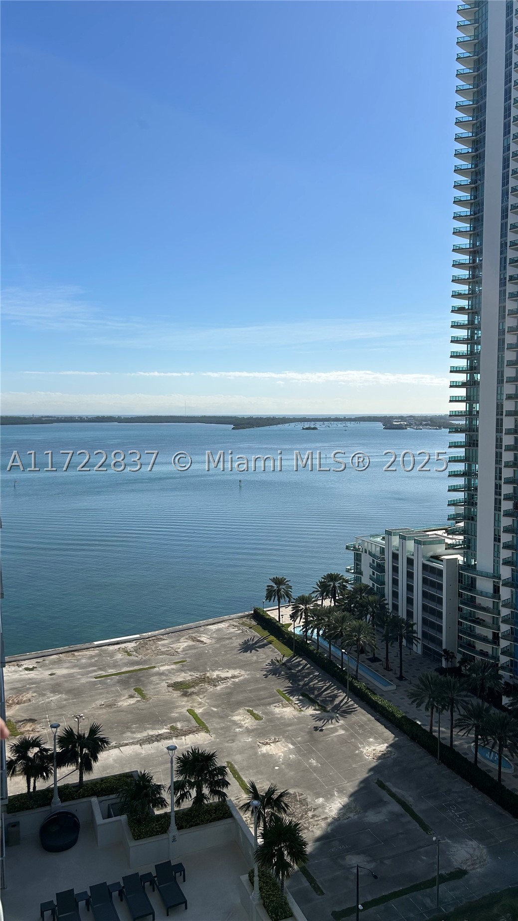 1200 Brickell Bay Dr #2007, Miami FL 33131