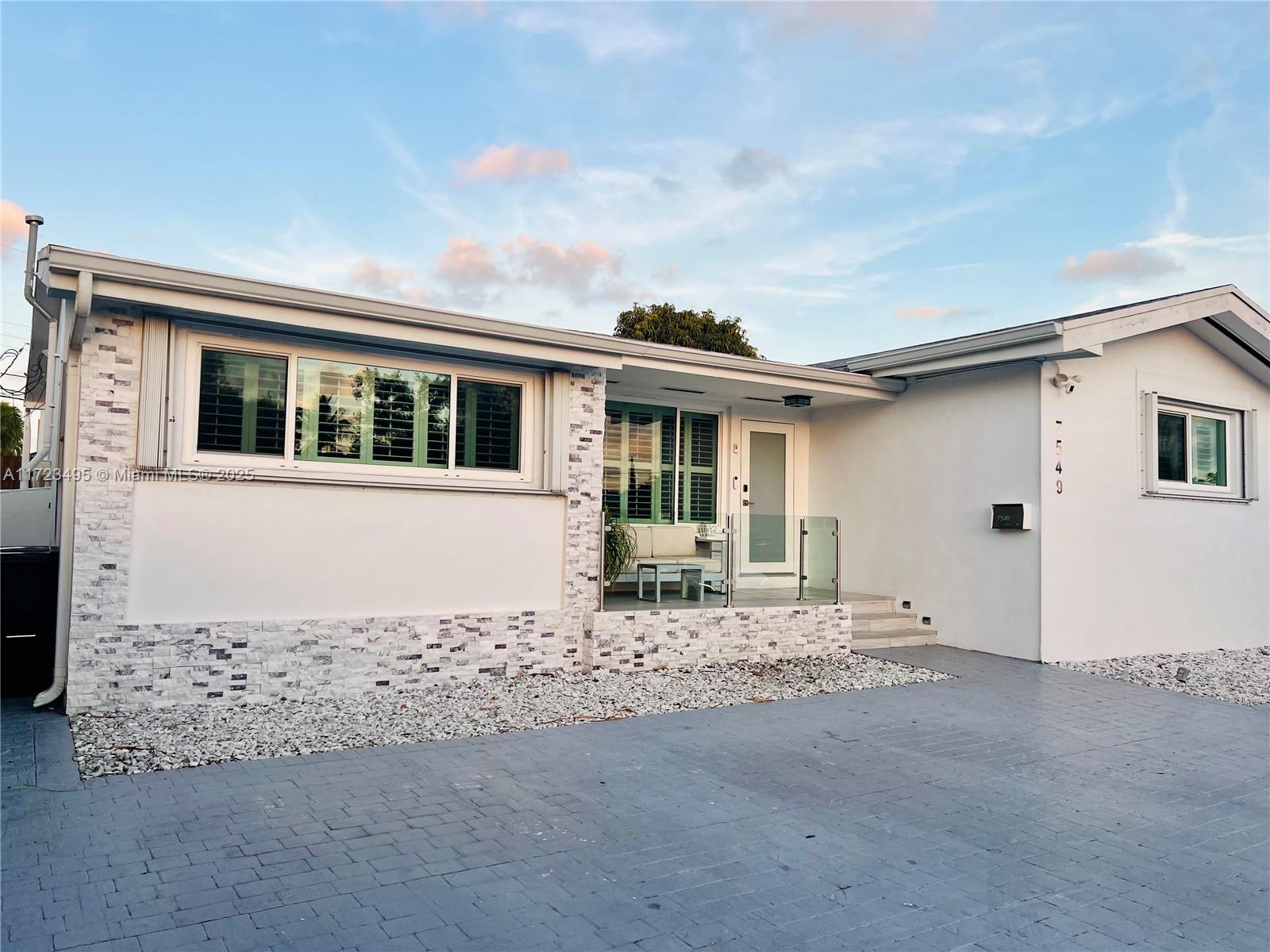 7549 Adventure Ave, North Bay Village FL 33141