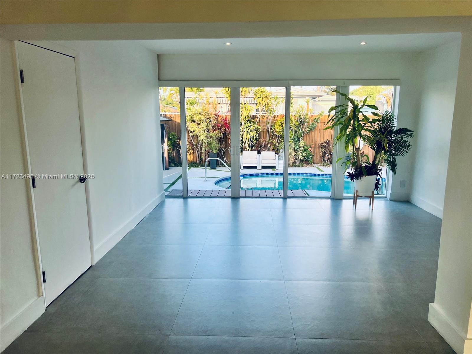 7549 Adventure Ave, North Bay Village FL 33141