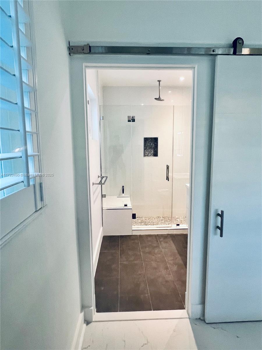 7549 Adventure Ave, North Bay Village FL 33141