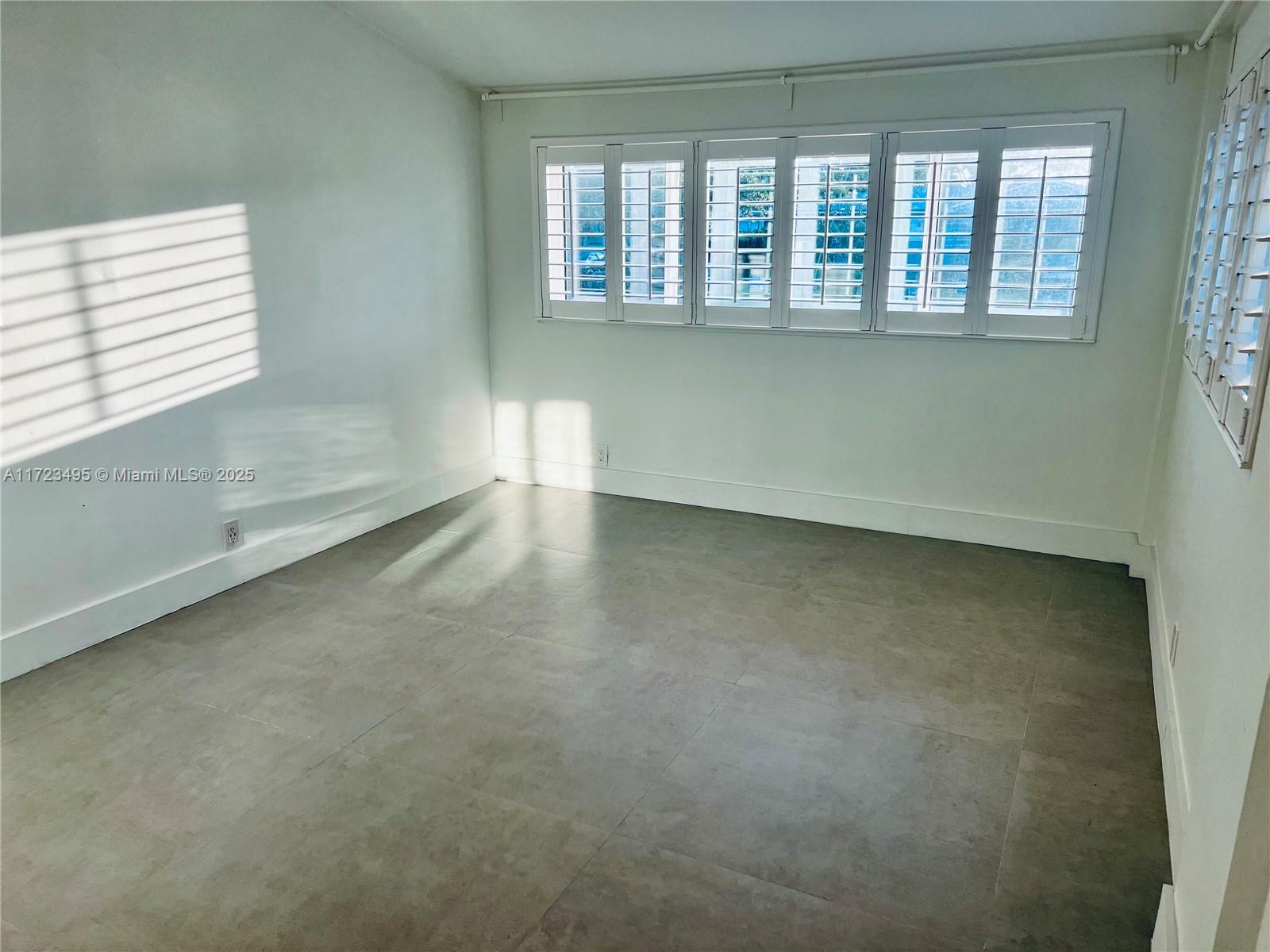 7549 Adventure Ave, North Bay Village FL 33141