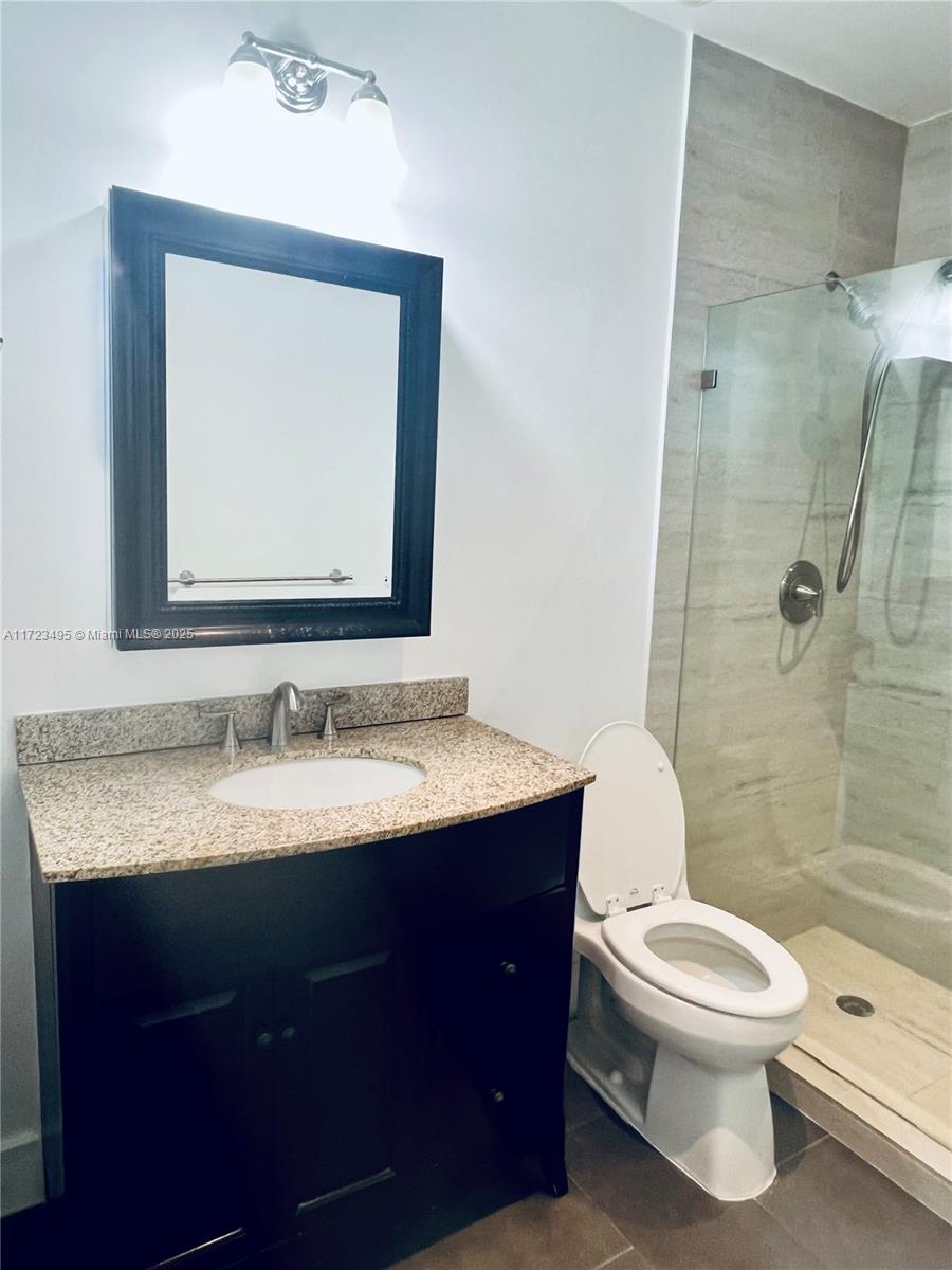 7549 Adventure Ave, North Bay Village FL 33141