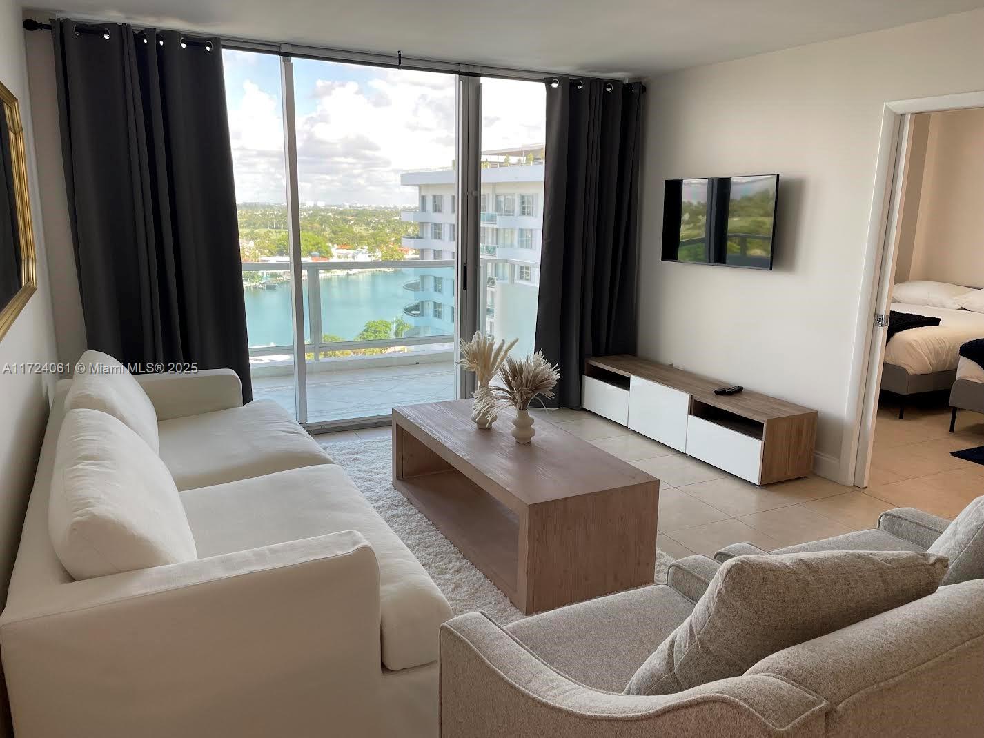 5151 Collins Ave #1722, Miami Beach FL 33140