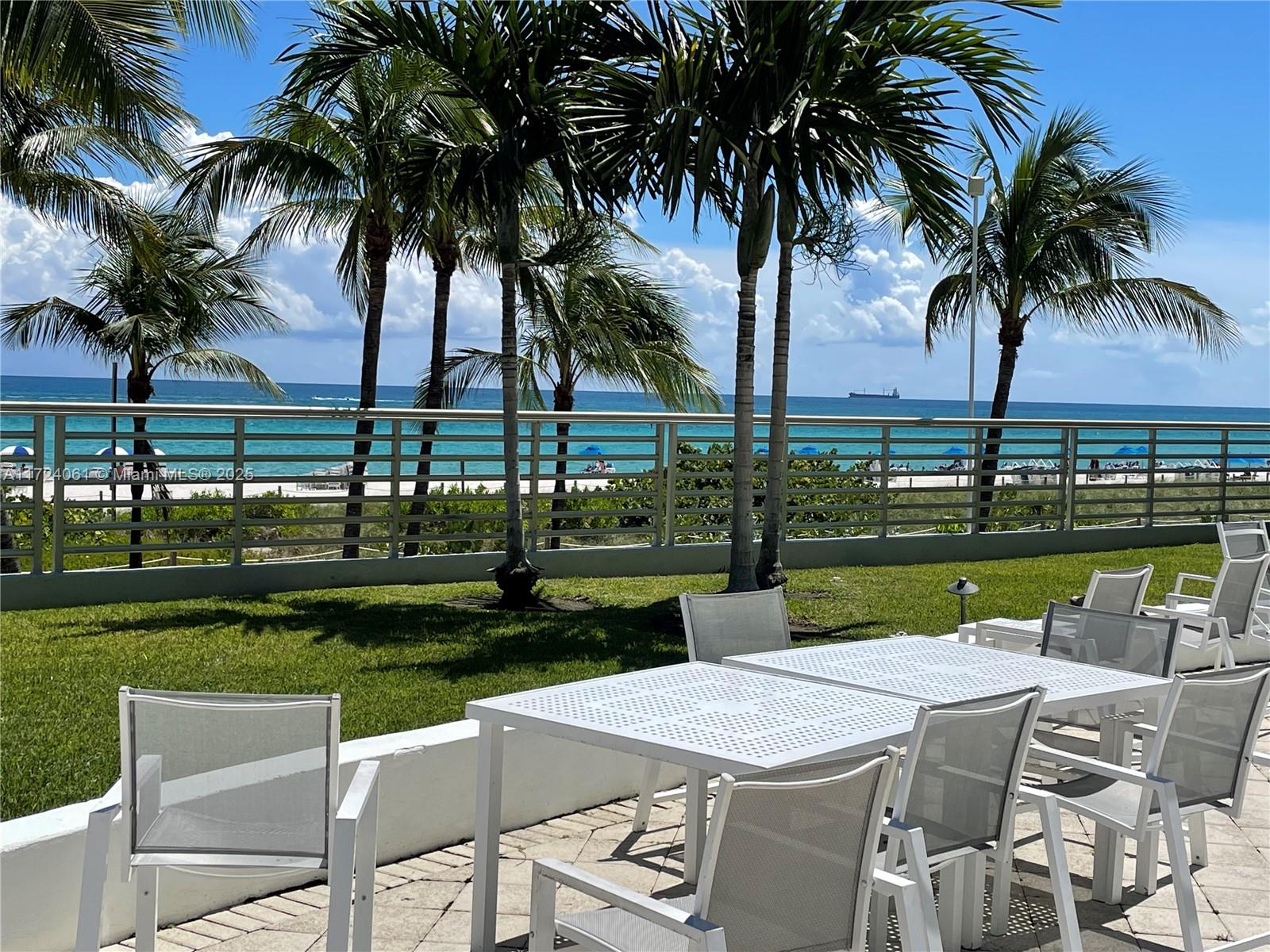 5151 Collins Ave #1722, Miami Beach FL 33140