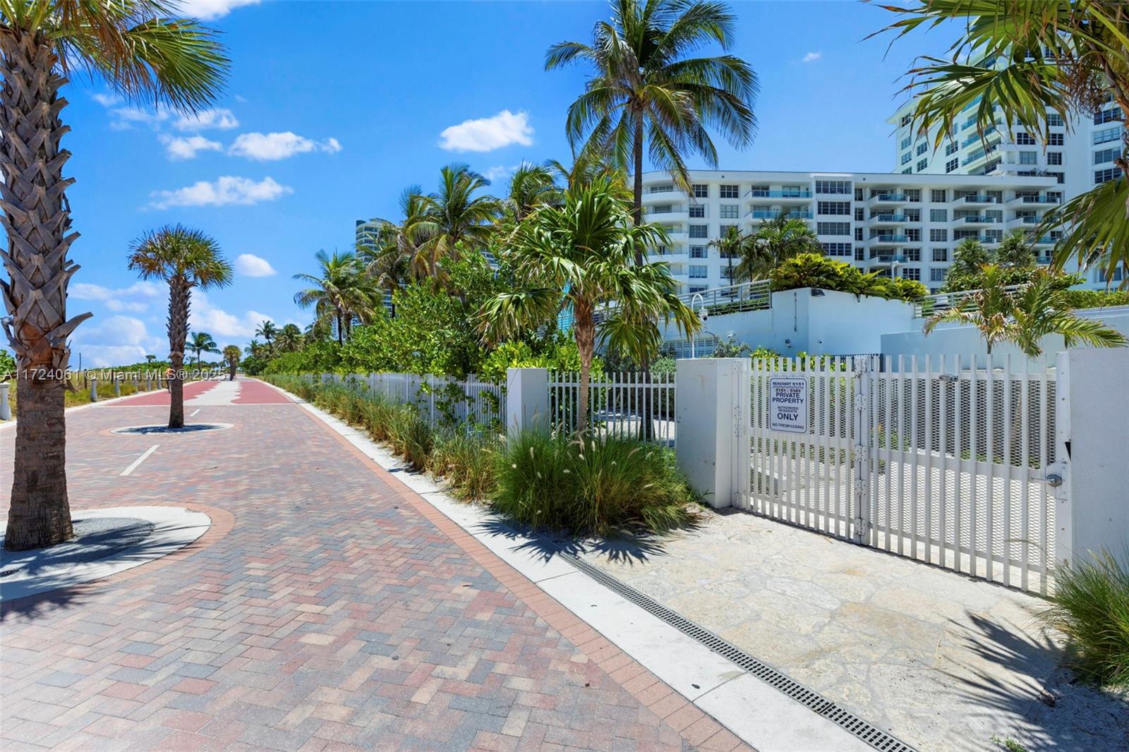 5151 Collins Ave #1722, Miami Beach FL 33140