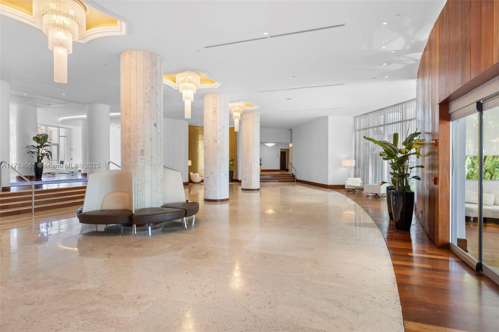 5151 Collins Ave #1722, Miami Beach FL 33140