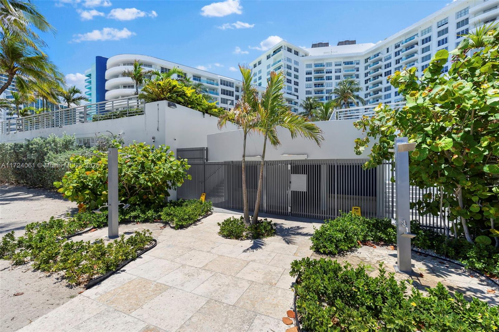 5151 Collins Ave #1722, Miami Beach FL 33140