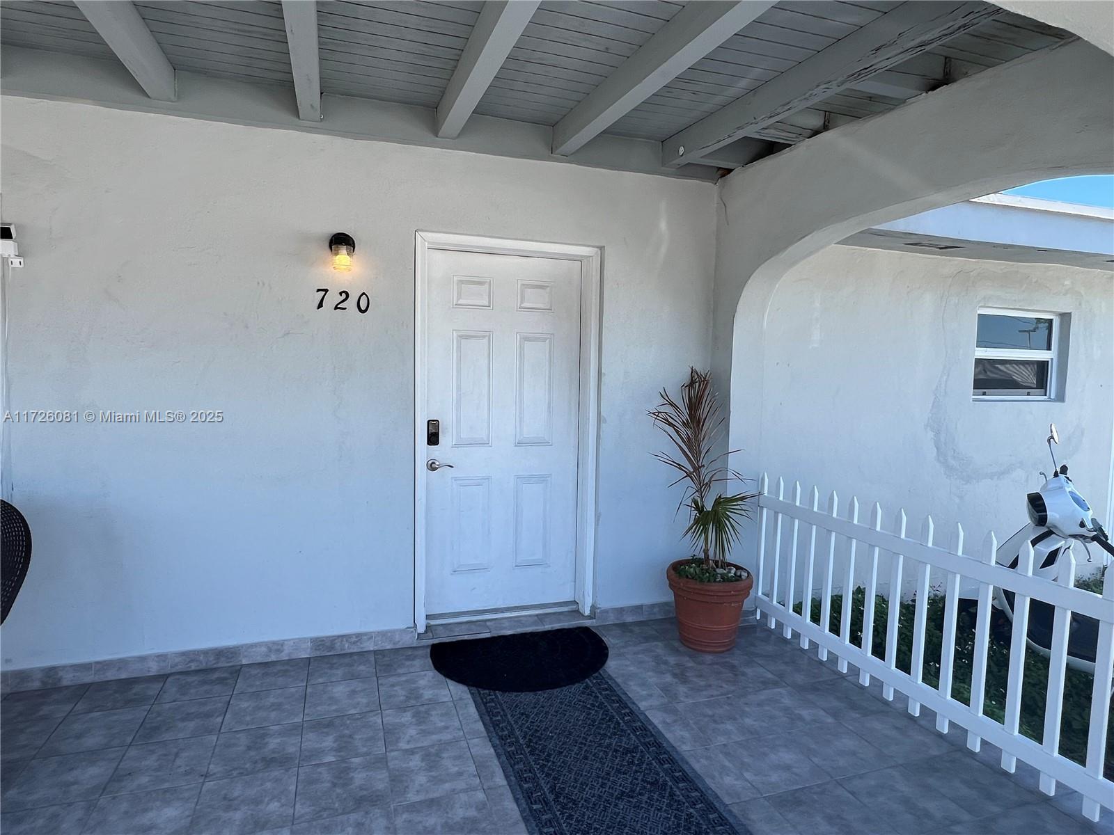 720 NW 30th Ave, Miami FL 33125