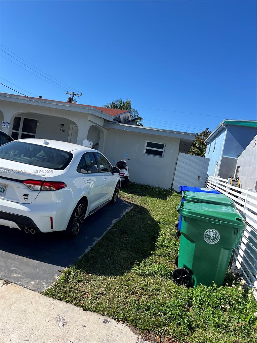 720 NW 30th Ave, Miami FL 33125