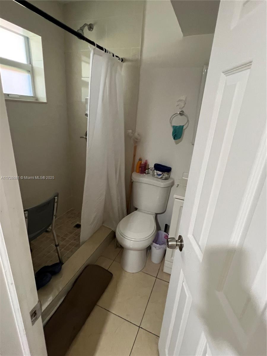 720 NW 30th Ave, Miami FL 33125