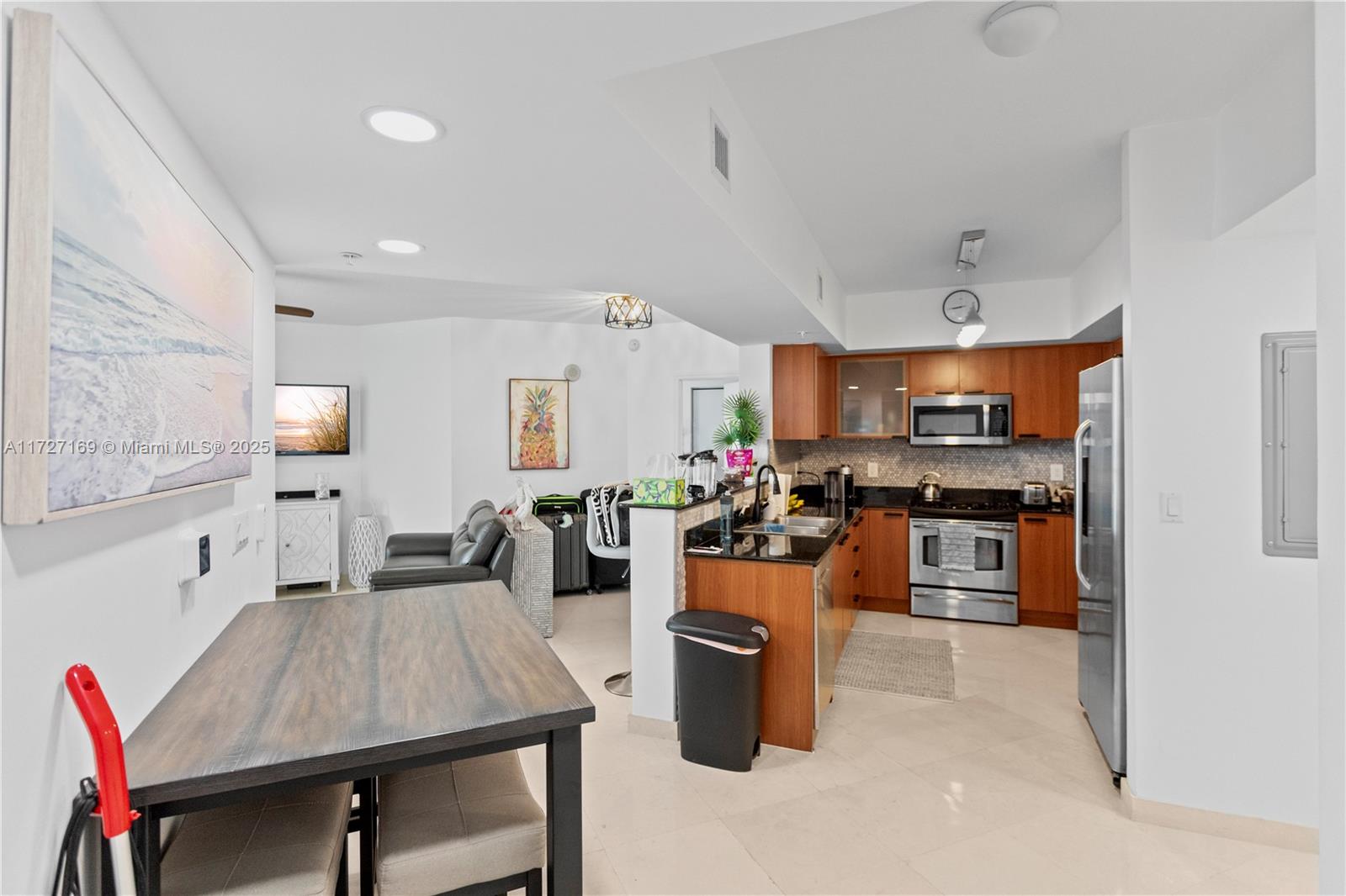 16699 Collins Ave #2709, Sunny Isles Beach FL 33160