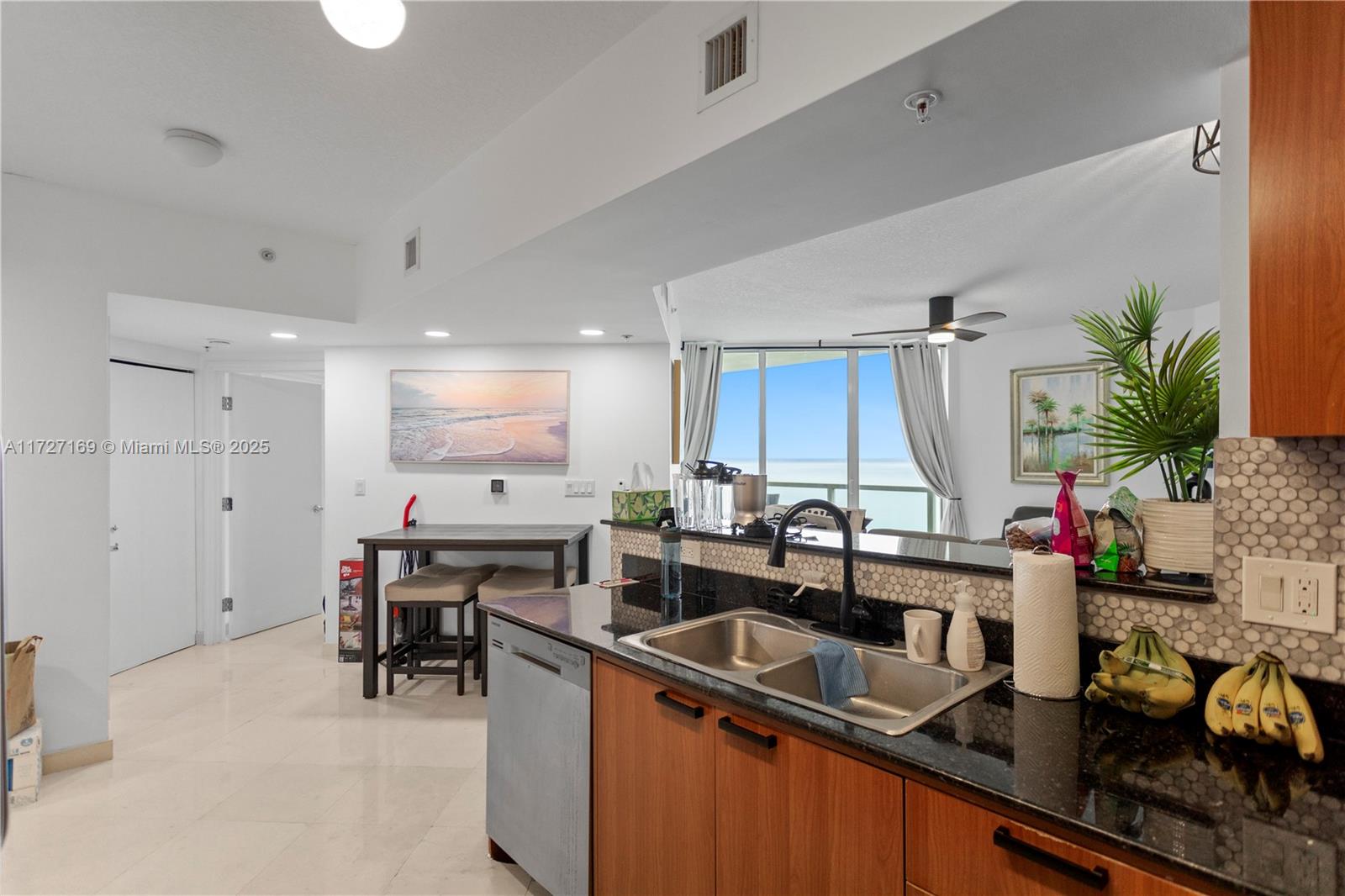 16699 Collins Ave #2709, Sunny Isles Beach FL 33160