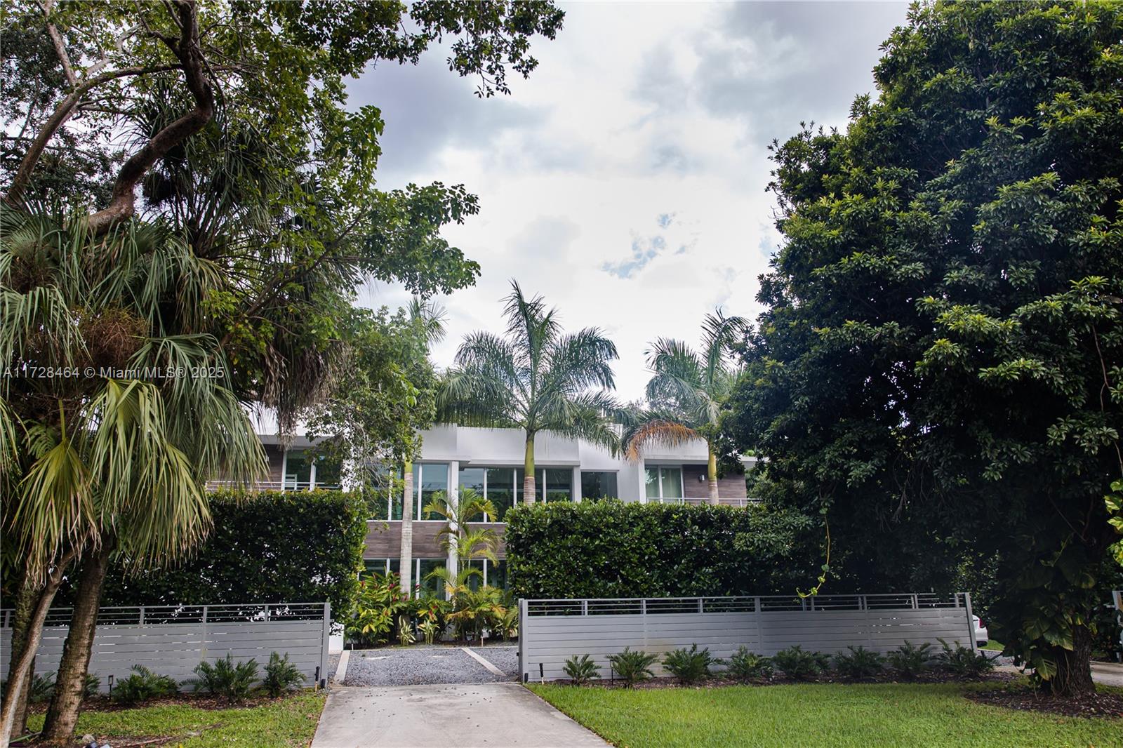 6790 SW 72 STREET, South Miami FL 33143