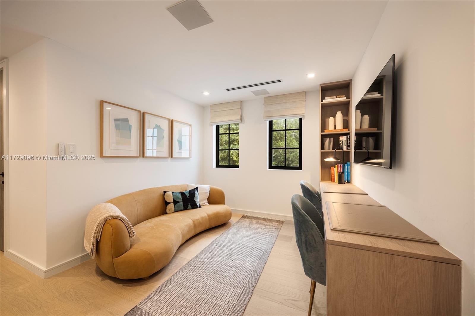 4860 Hammock Lake Dr, Coral Gables FL 33156