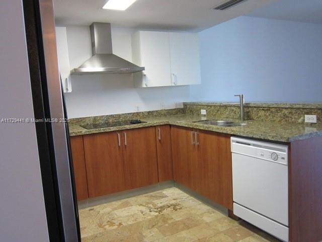170 SE 14th St #2306, Miami FL 33131