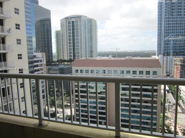 170 SE 14th St #2306, Miami FL 33131