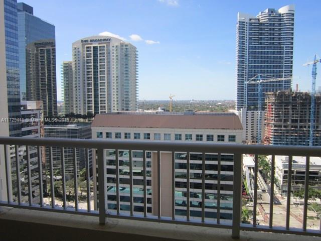 170 SE 14th St #2306, Miami FL 33131