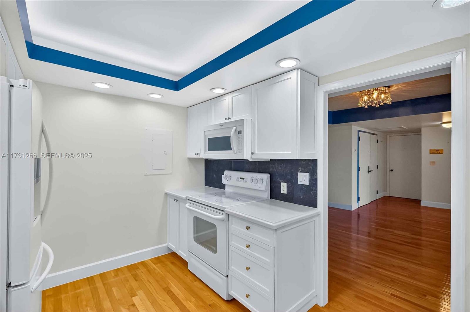 2 Grove Isle Dr #B404, Coconut Grove FL 33133