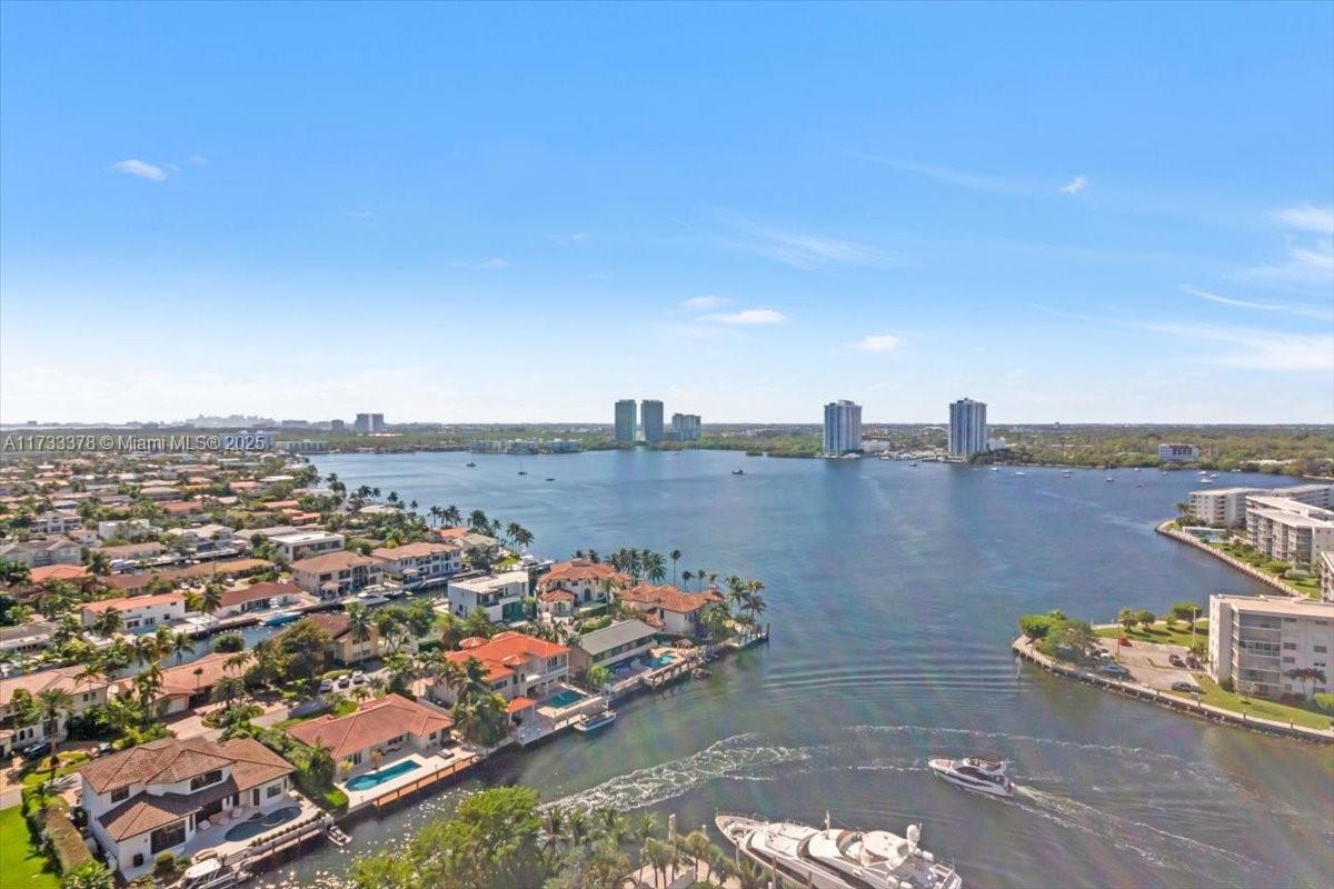 1000 Island Blvd #2003, Aventura FL 33160