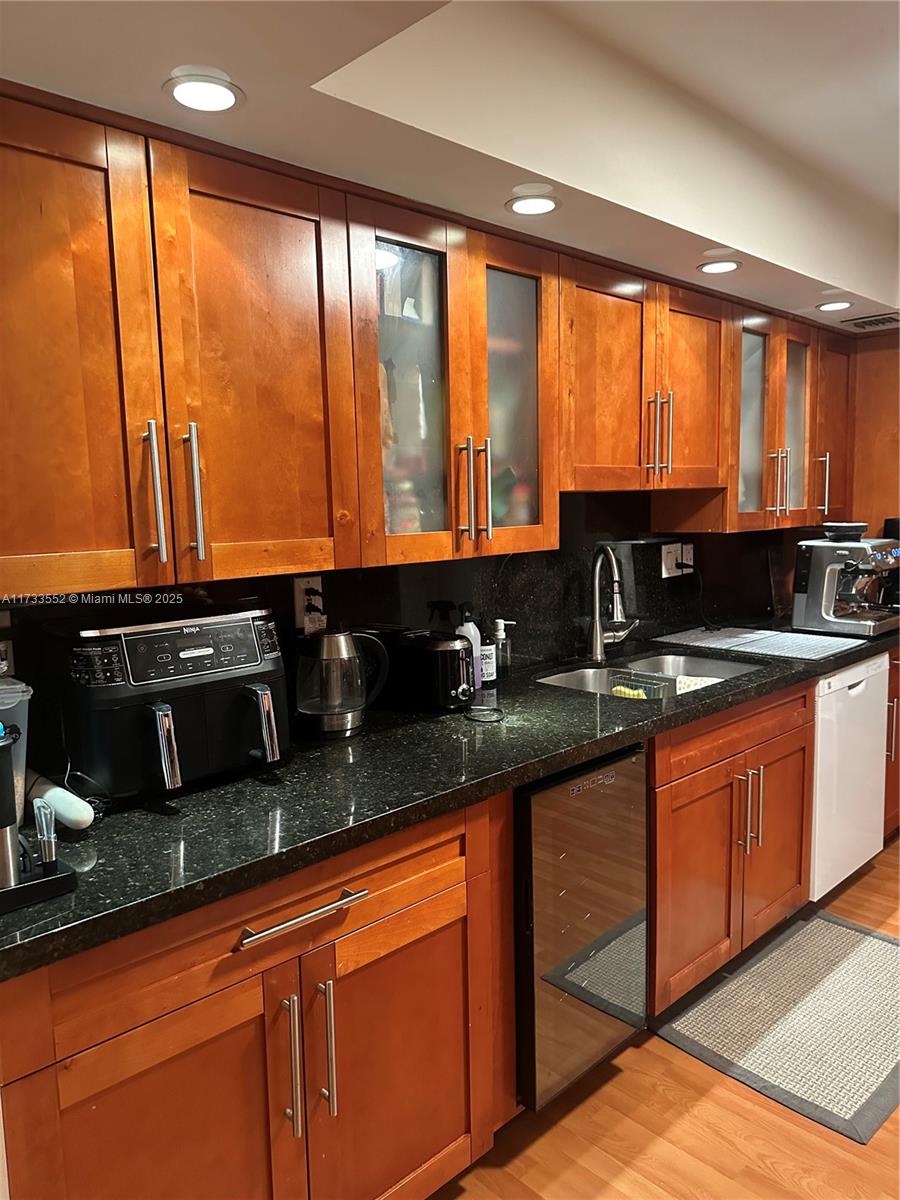 1121 Crandon Blvd #E904, Key Biscayne FL 33149
