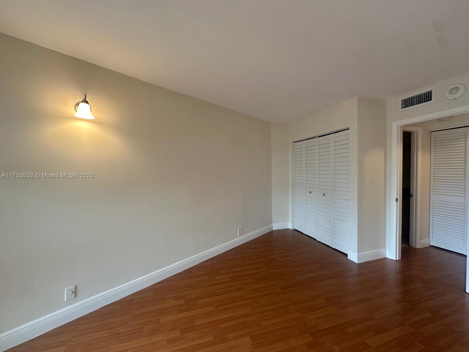 1121 Crandon Blvd #E904, Key Biscayne FL 33149