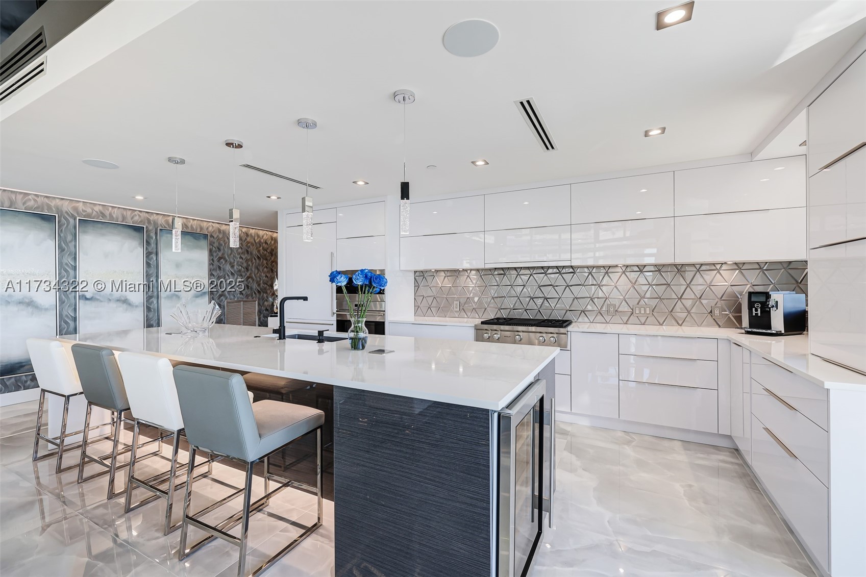 2205 S Surf Rd #4A, Hollywood FL 33019