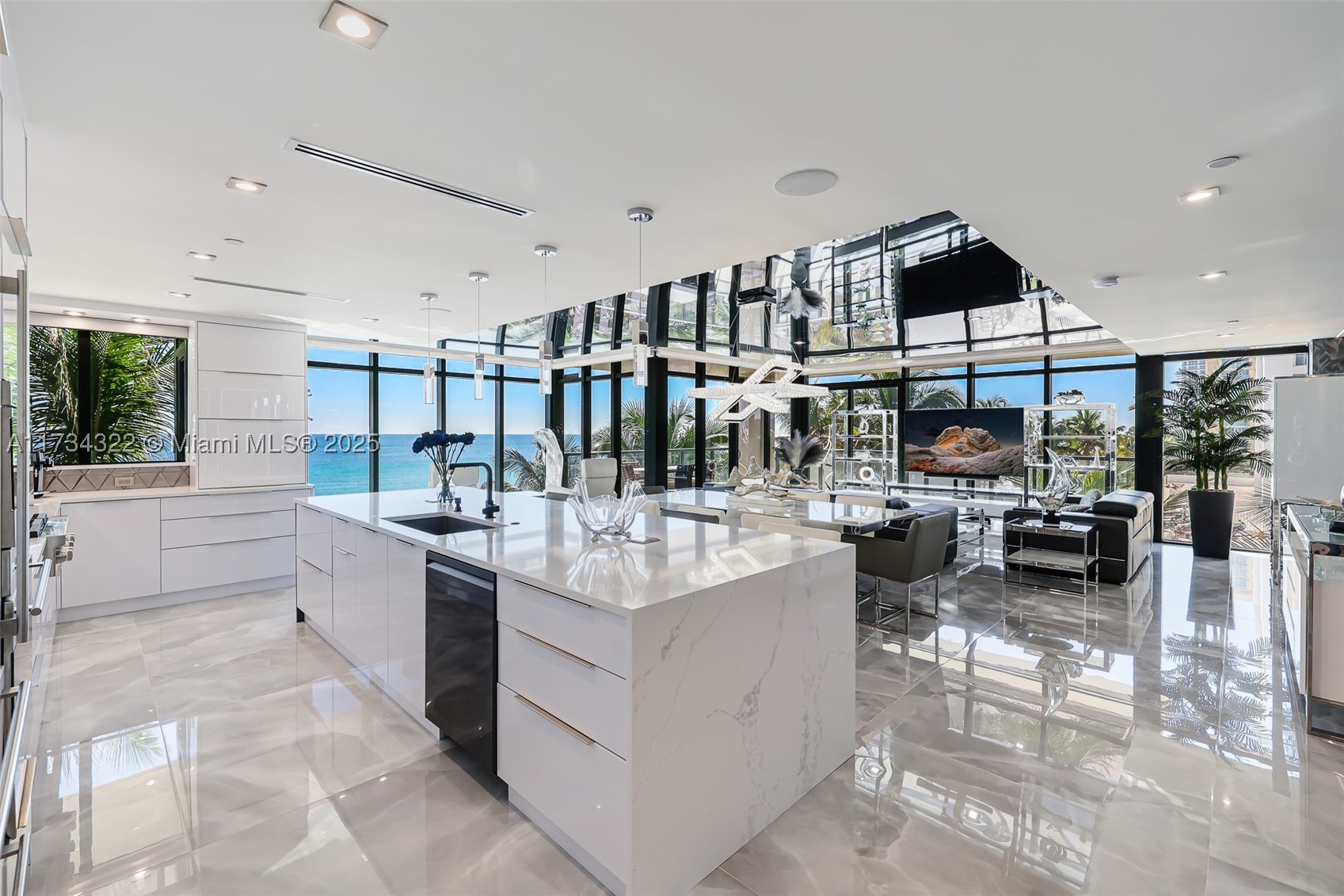 2205 S Surf Rd #4A, Hollywood FL 33019