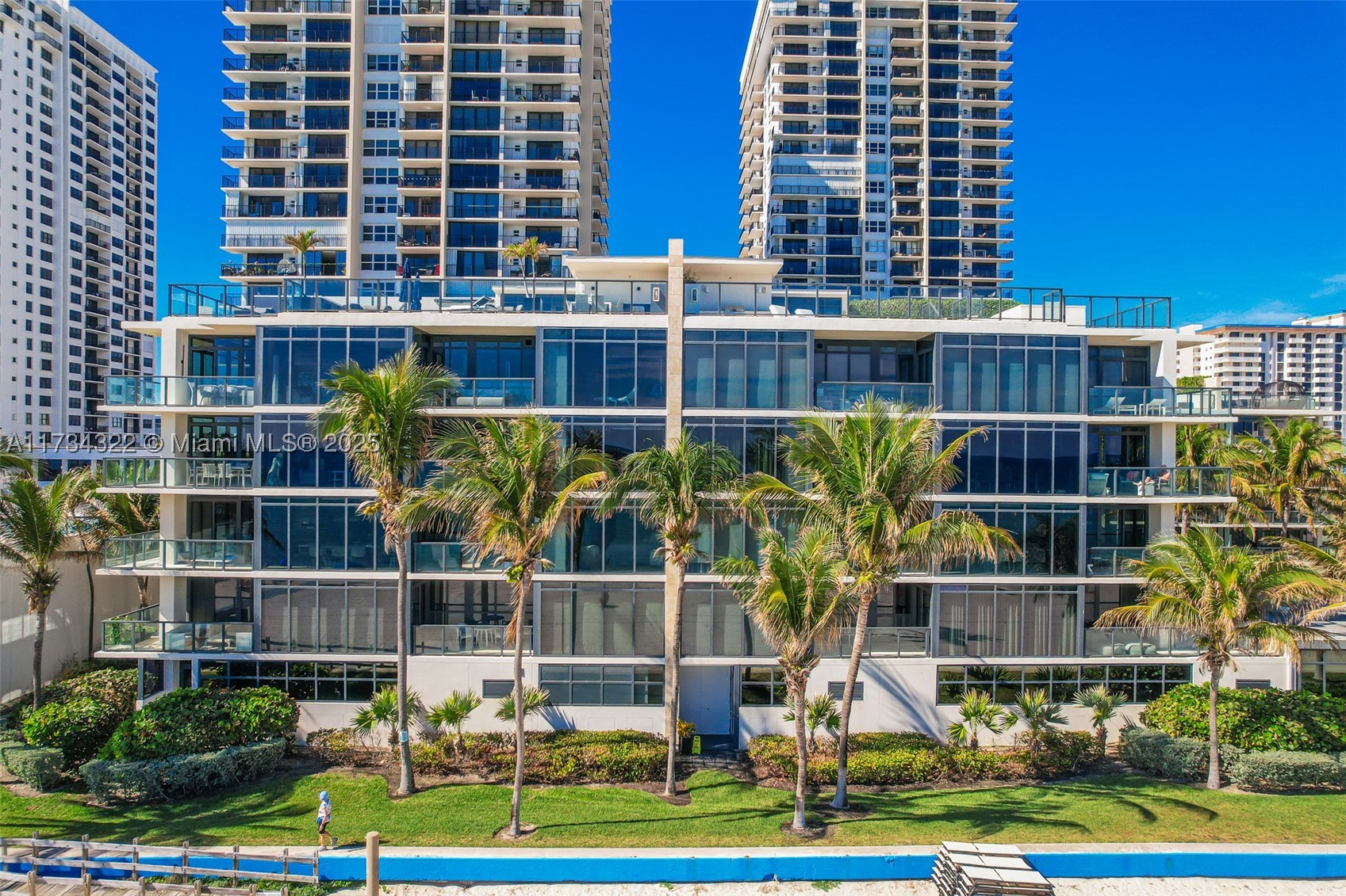 2205 S Surf Rd #4A, Hollywood FL 33019
