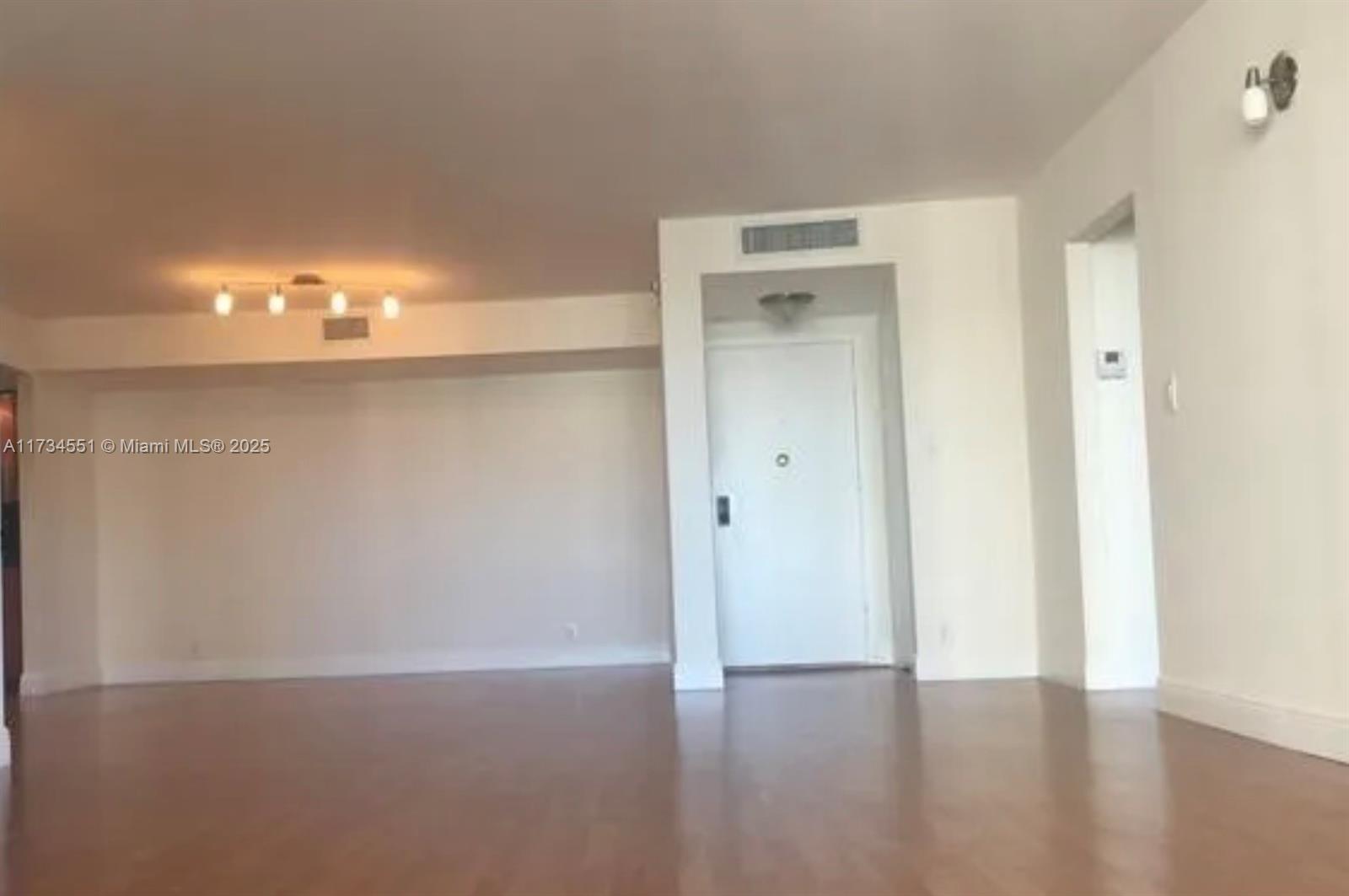 1121 Crandon Blvd #E904, Key Biscayne FL 33149
