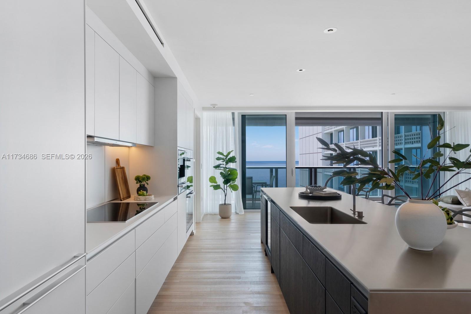 2901 Collins Ave #1001, Miami Beach FL 33140