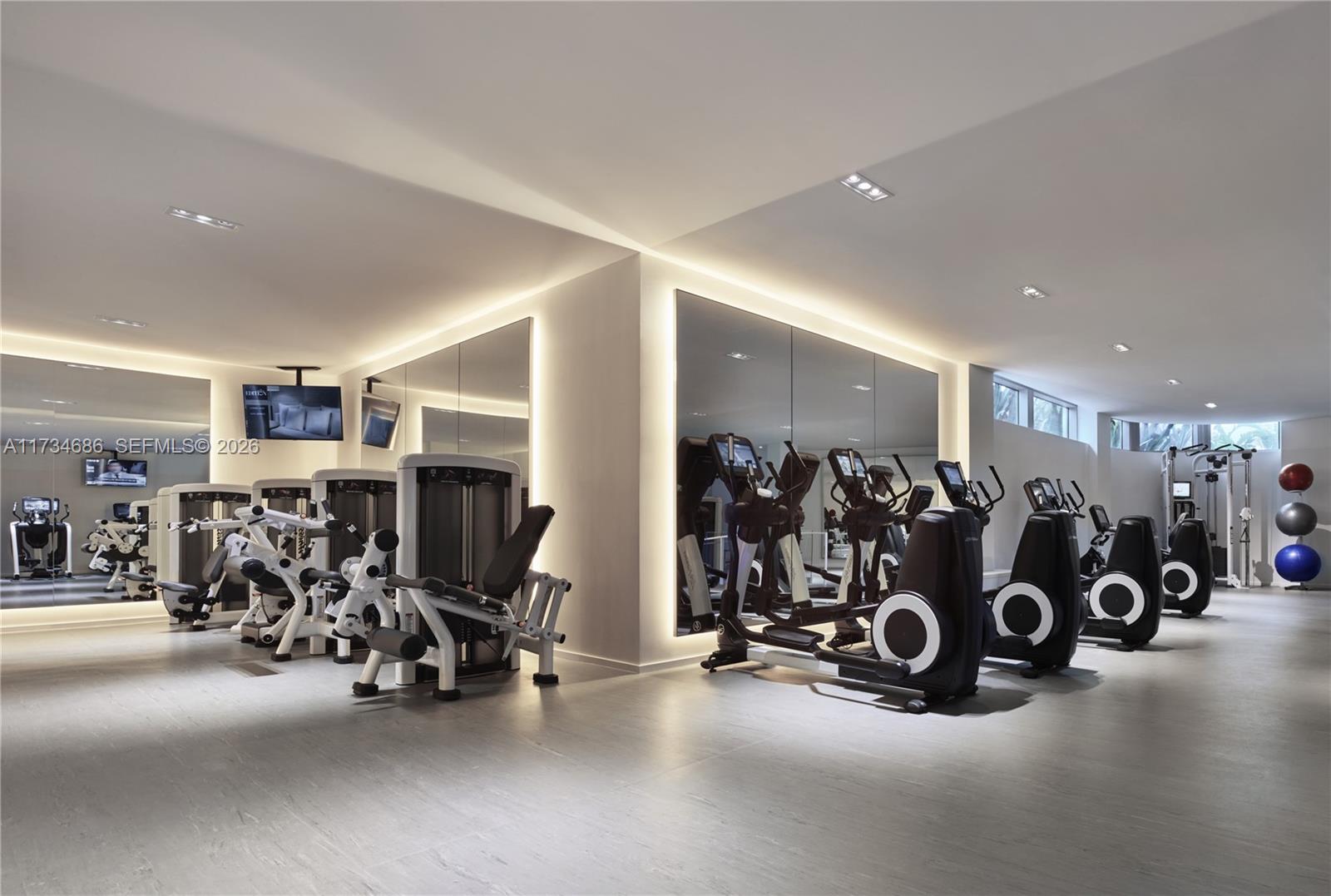 2901 Collins Ave #1001, Miami Beach FL 33140