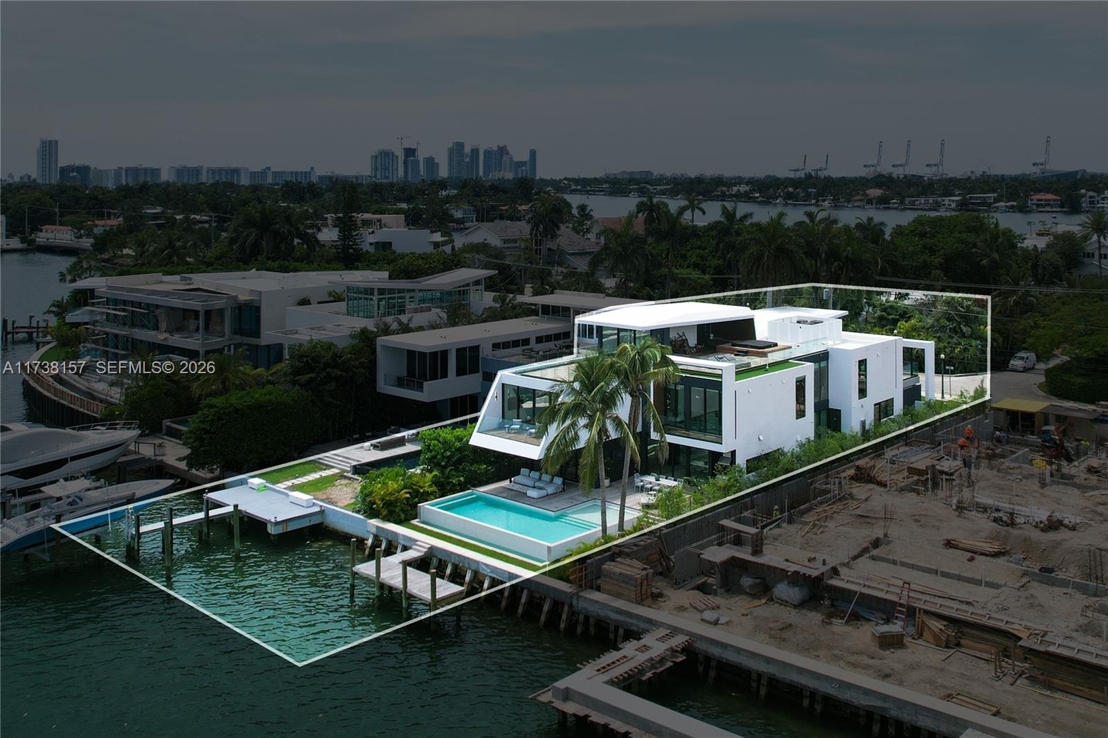 1369 N Venetian Way, Miami FL 33139