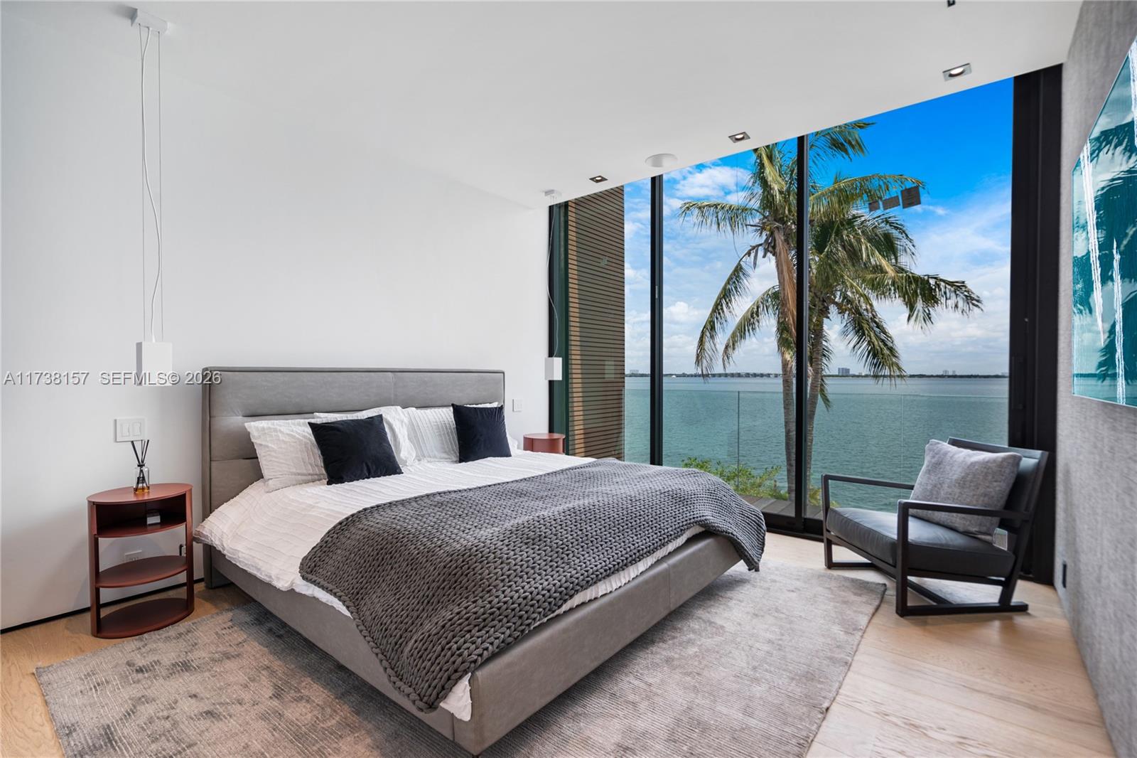 1369 N Venetian Way, Miami FL 33139