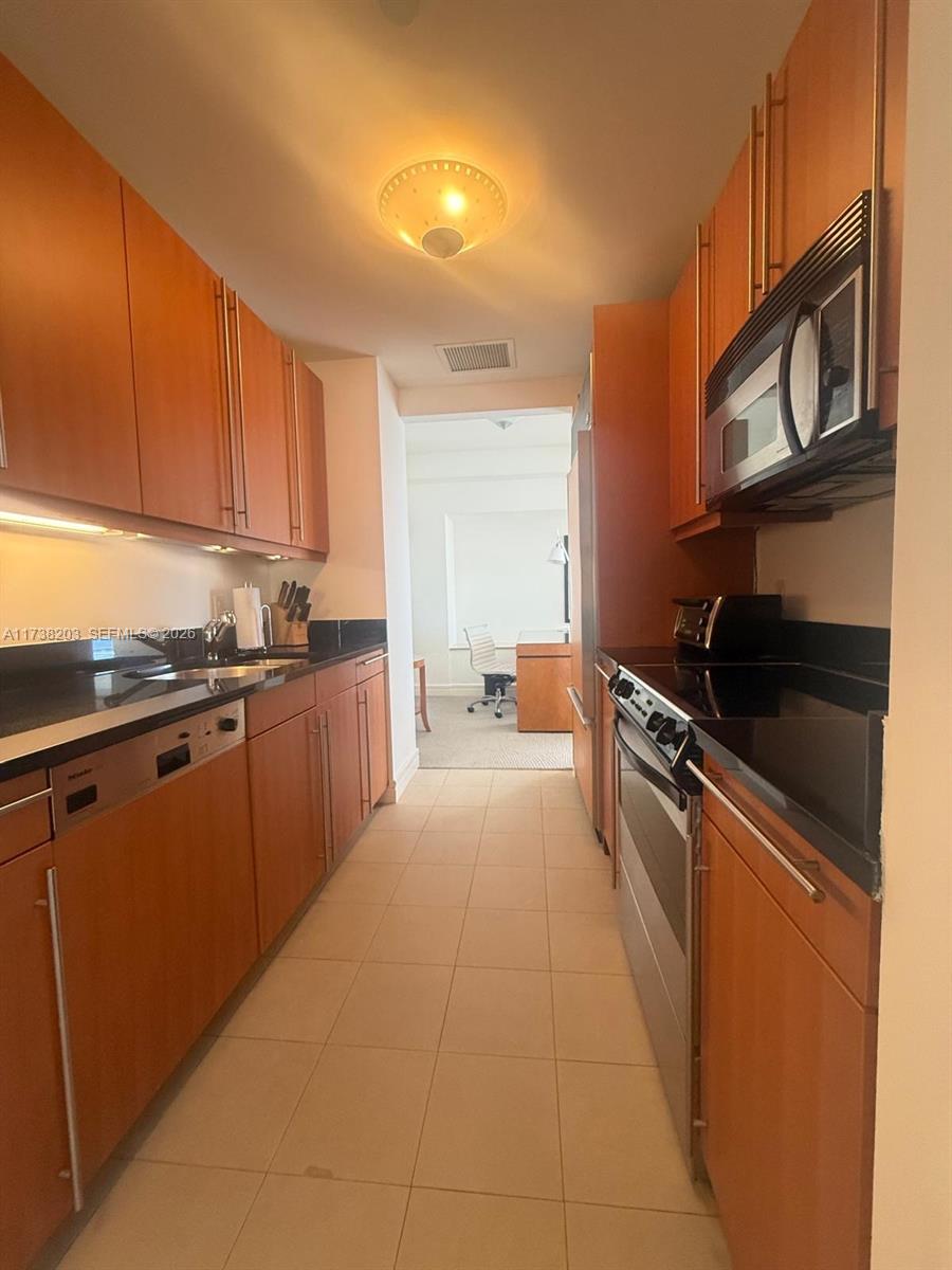 1435 Brickell Ave #3506, Miami FL 33131