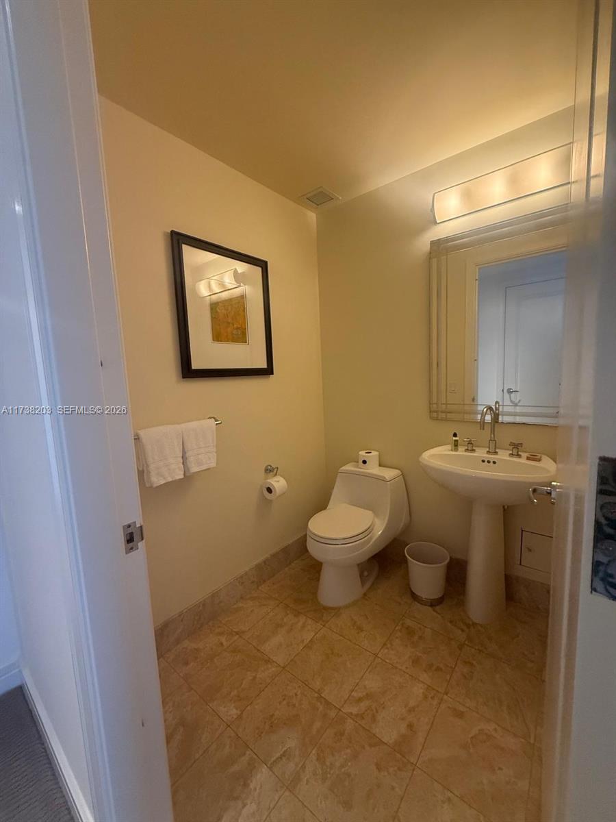 1435 Brickell Ave #3506, Miami FL 33131