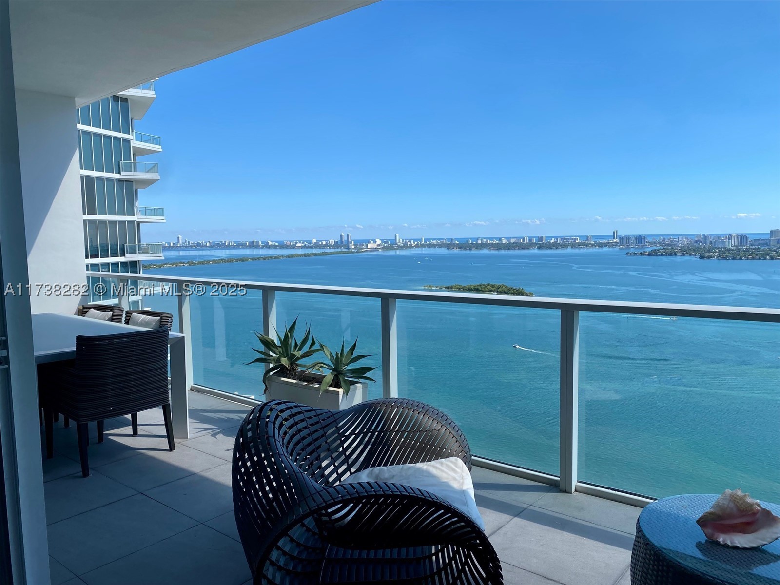 2020 N Bayshore Dr #3307, Miami FL 33137