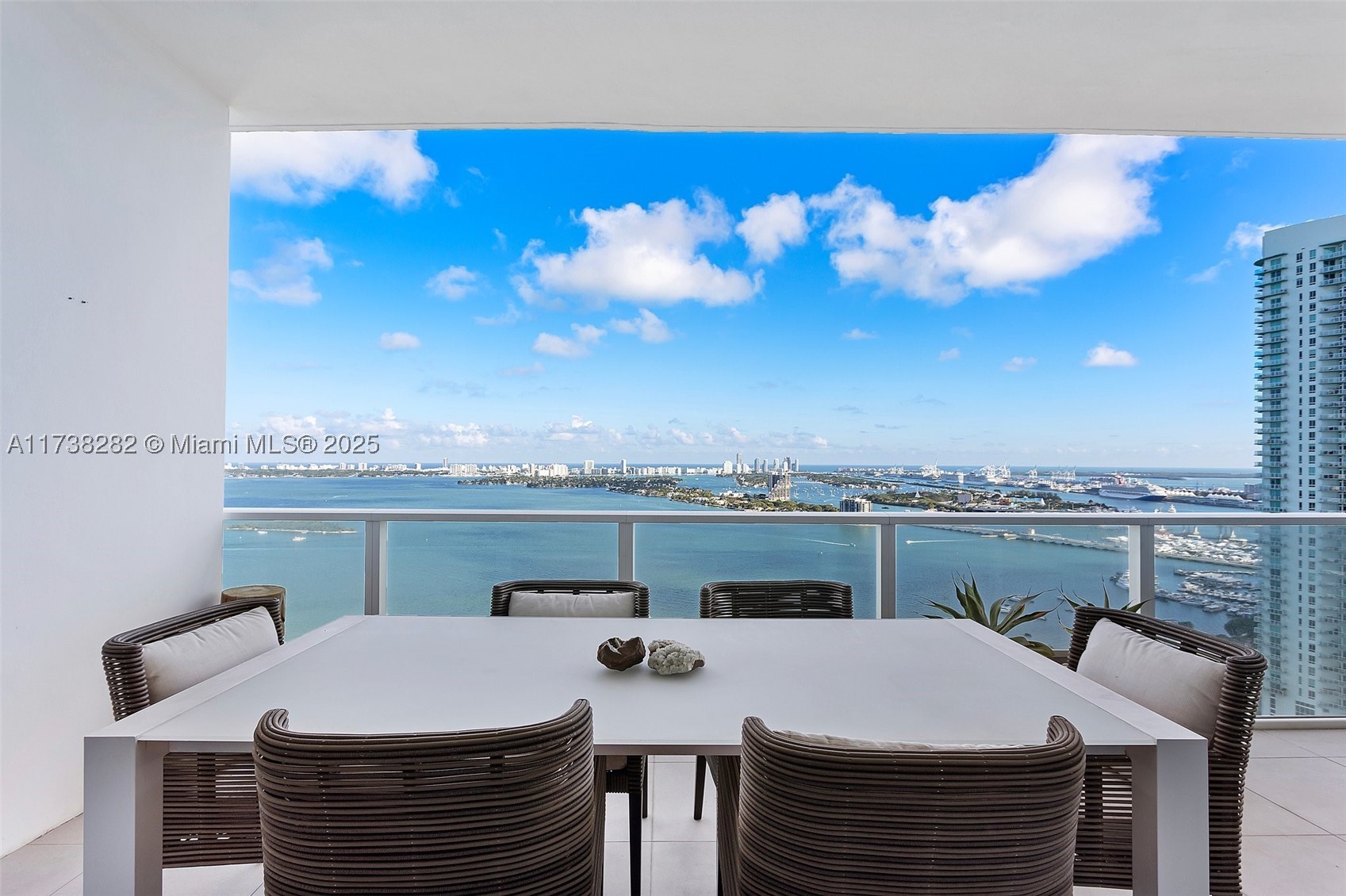 2020 N Bayshore Dr #3307, Miami FL 33137