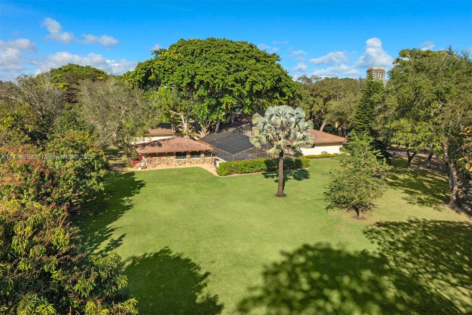 9490 Old Cutler Ln, Coral Gables FL 33156