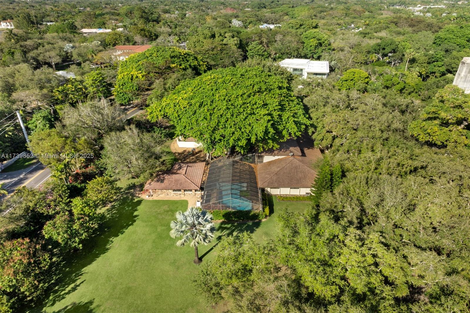 9490 Old Cutler Ln, Coral Gables FL 33156