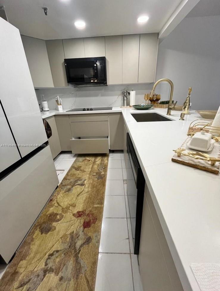 540 Brickell Key Dr #728, Miami FL 33131