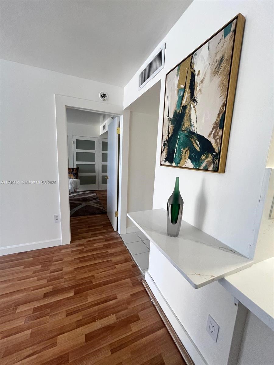 540 Brickell Key Dr #728, Miami FL 33131