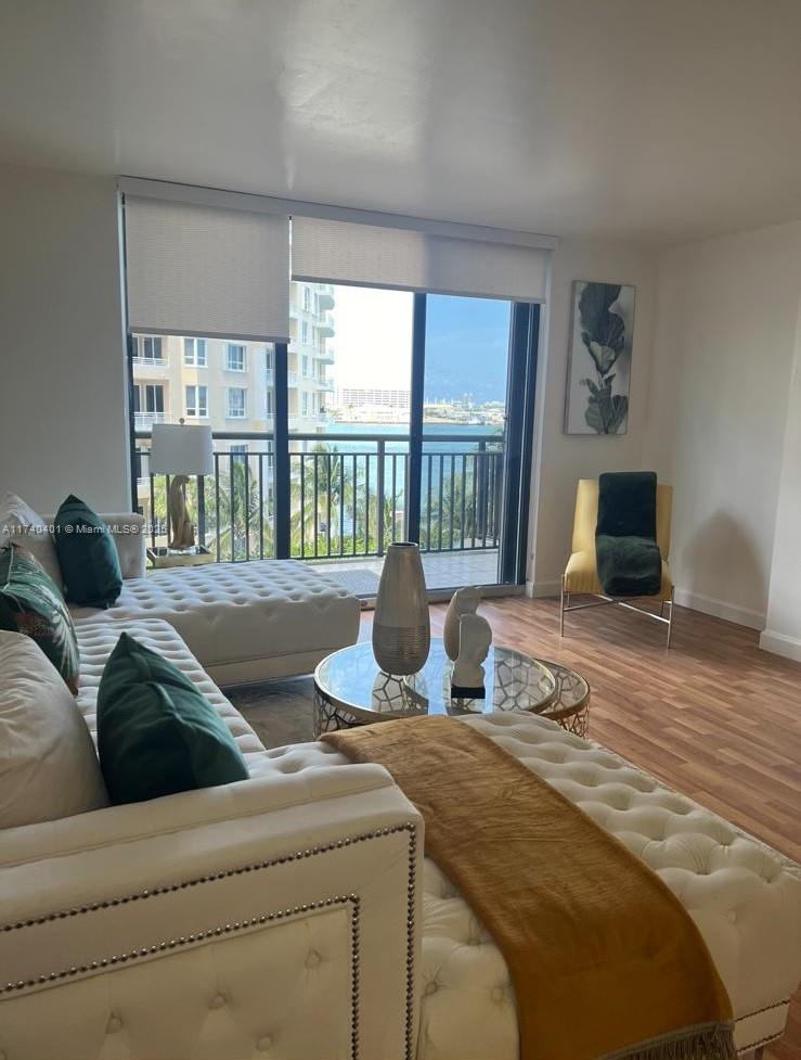 540 Brickell Key Dr #728, Miami FL 33131